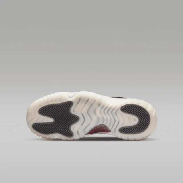 Junior jordan online retro 11