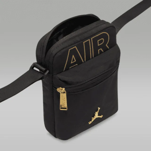 Nike Jordan Cross Body Bag. Nike UK King s Cross