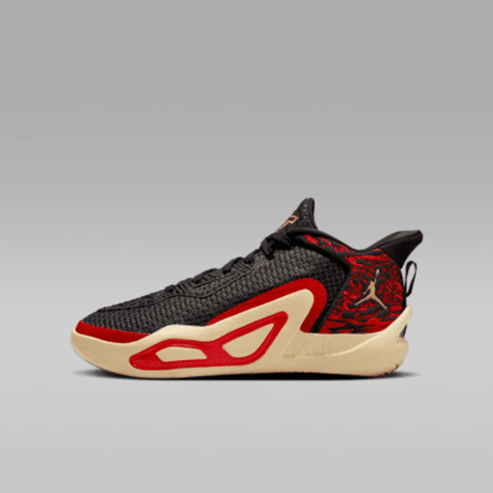 Older kids basketball shoes deals