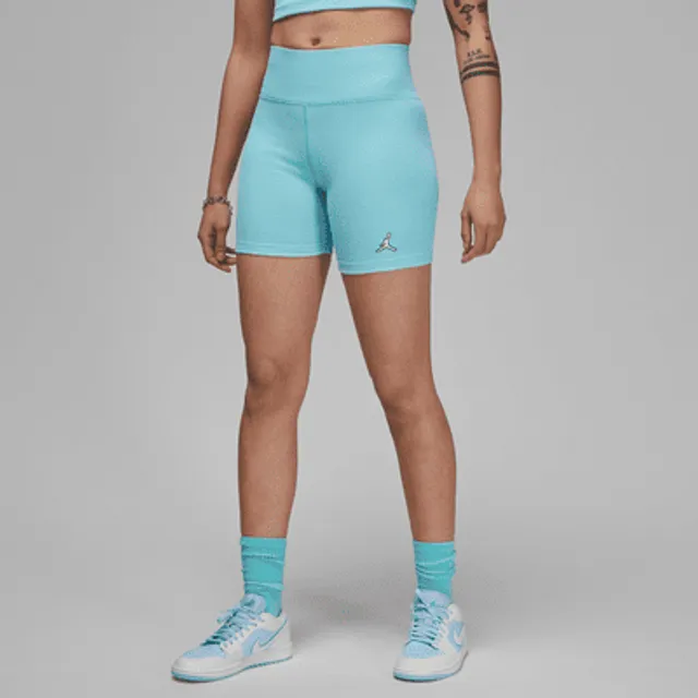 Nike white cycling hotsell shorts