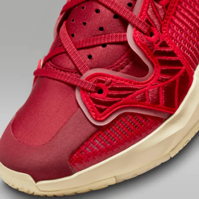 Womens low clearance basketball shoes