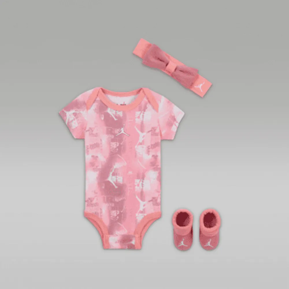 Nike Jordan New Wave Printed 3 piece Box Set Baby Bodysuit Set