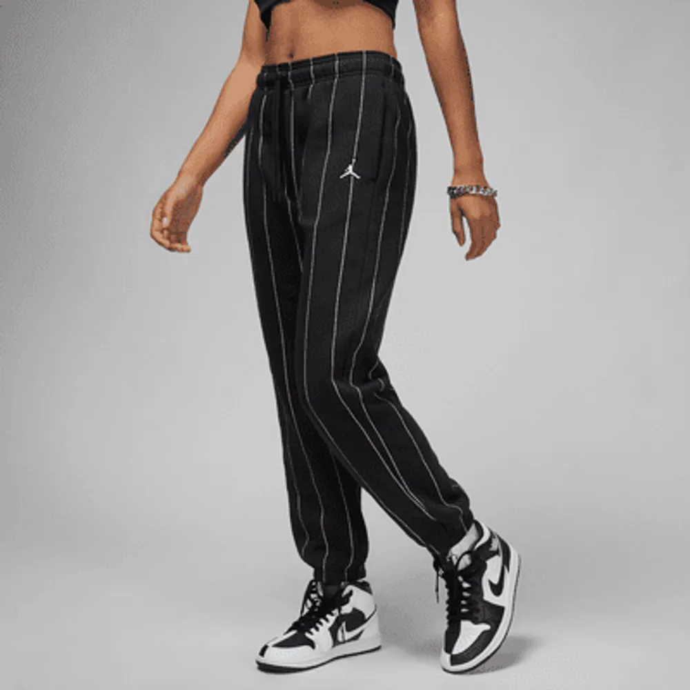 Nike Jordan Brooklyn Fleece Women s Trousers. Nike UK King s Cross