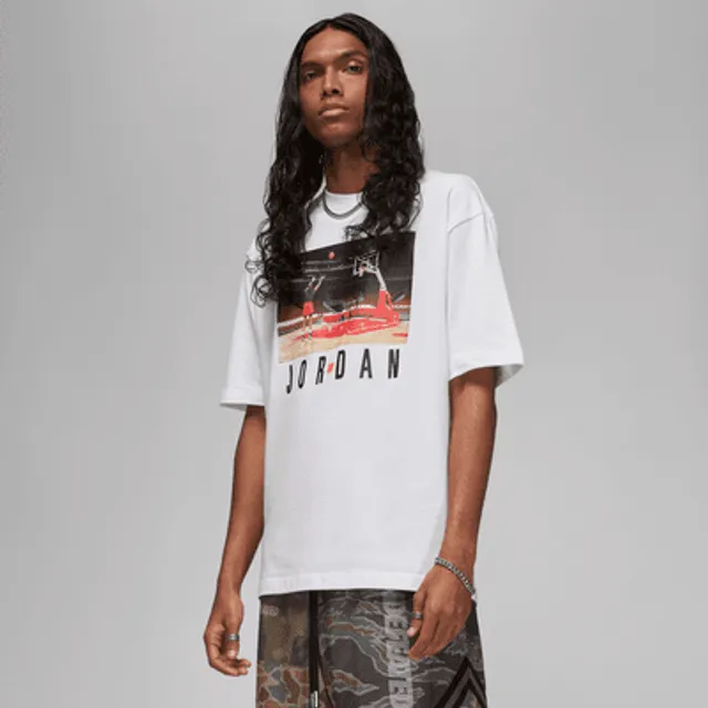Nike Jordan x UNDEFEATED Men's T-Shirt. Nike UK | King's Cross