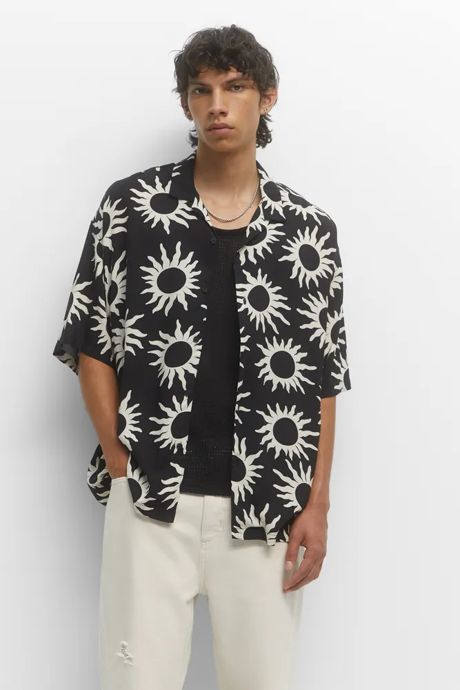 Camiseta girasoles deals pull and bear