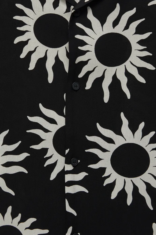Camiseta girasoles pull and bear best sale