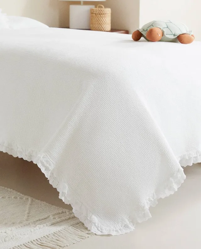 Zahara throw 2025 kmart