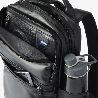 Allen edmonds laptop bag store