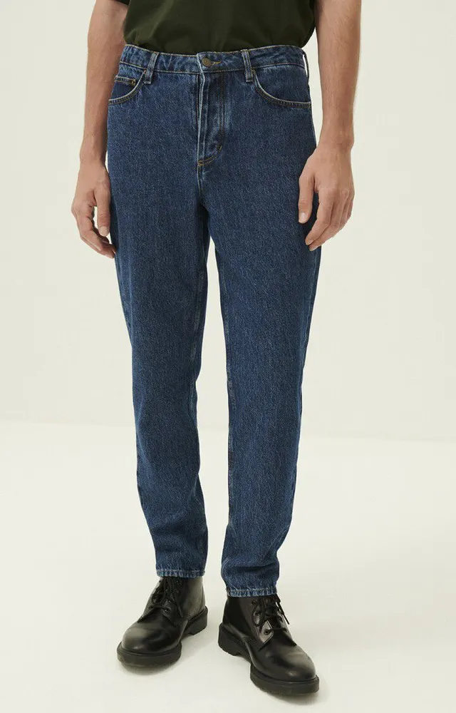American vintage blue store jeans