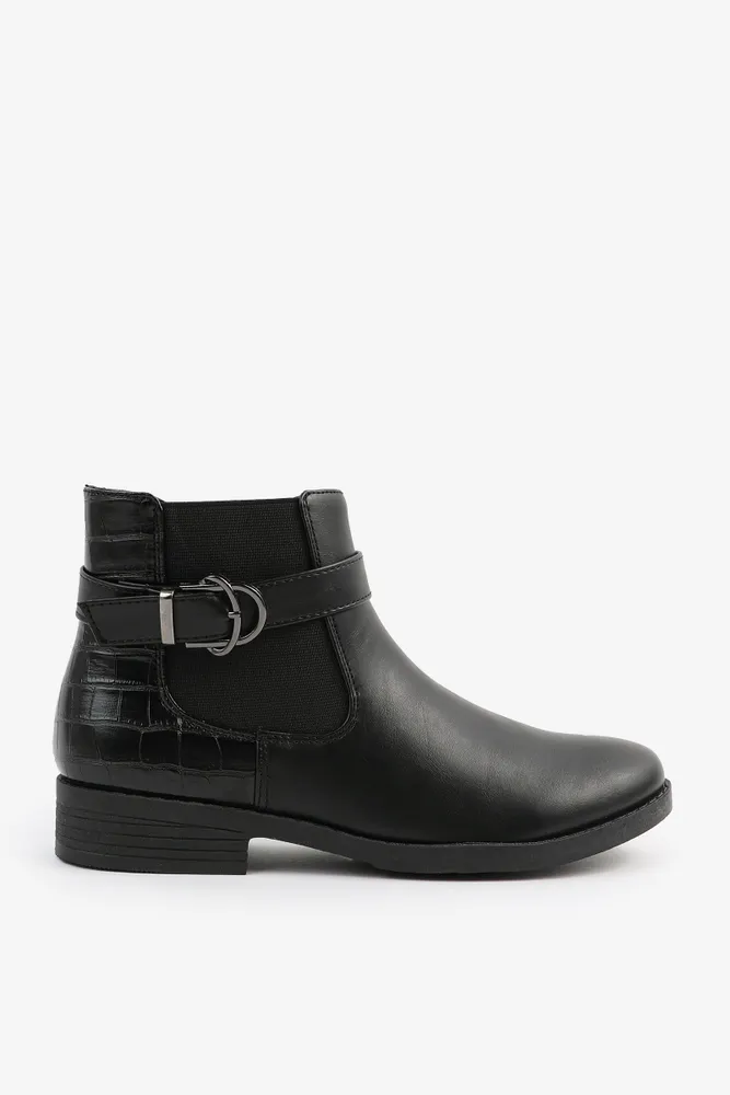 Ardene rain best sale boots
