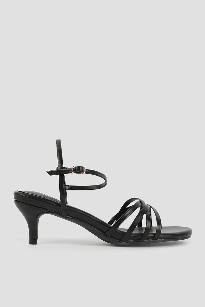 Sandals ardene hotsell