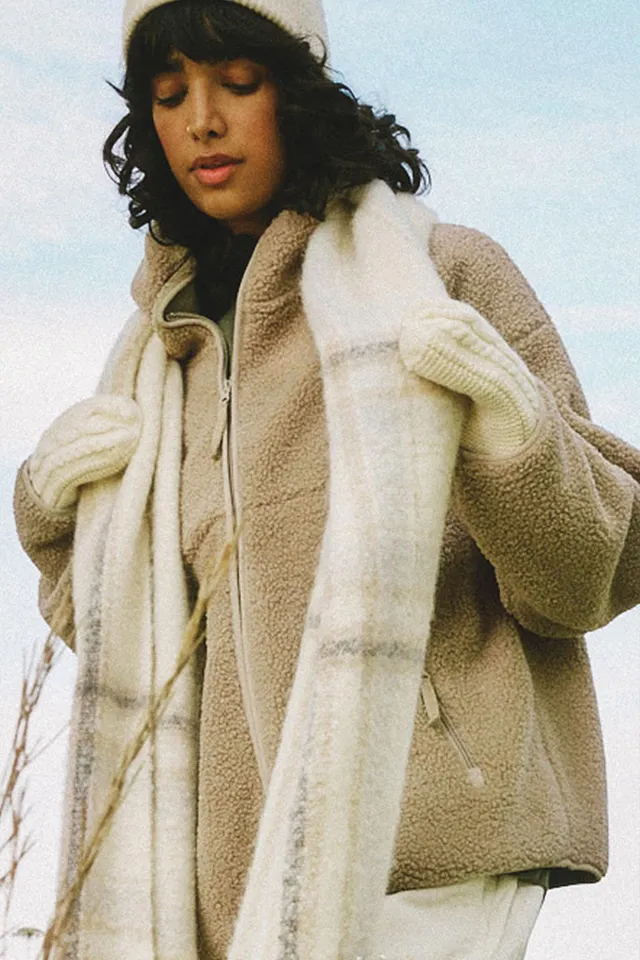 Ardene teddy coat store
