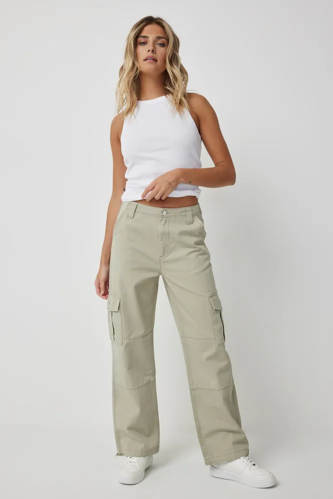 Ardene Ultra High Rise Cargo Pants in Light Green Size 100