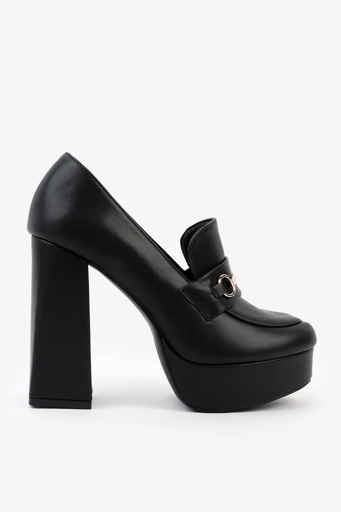 Ardene black shoes shop