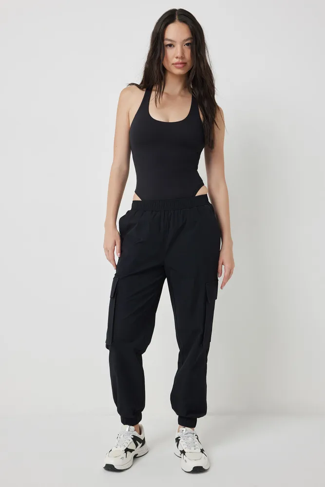 Ardene MOVE Smooth Stretch Cargo Joggers in Black Size
