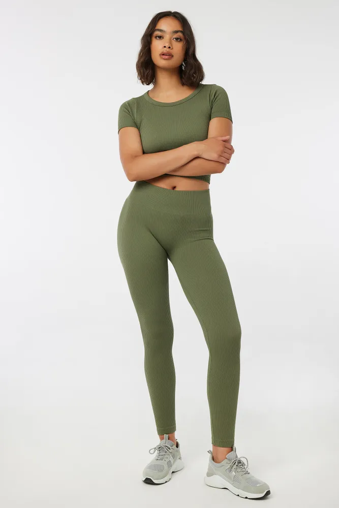 Ardene Seamless Ribbed Leggings in Khaki Size Polyester Nylon Spandex Eco Conscious