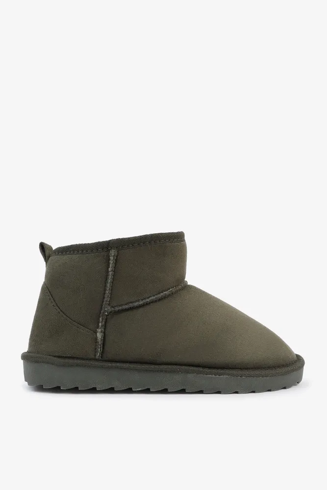Ardene Mini Faux Sheepskin Boots in Khaki Size Rubber