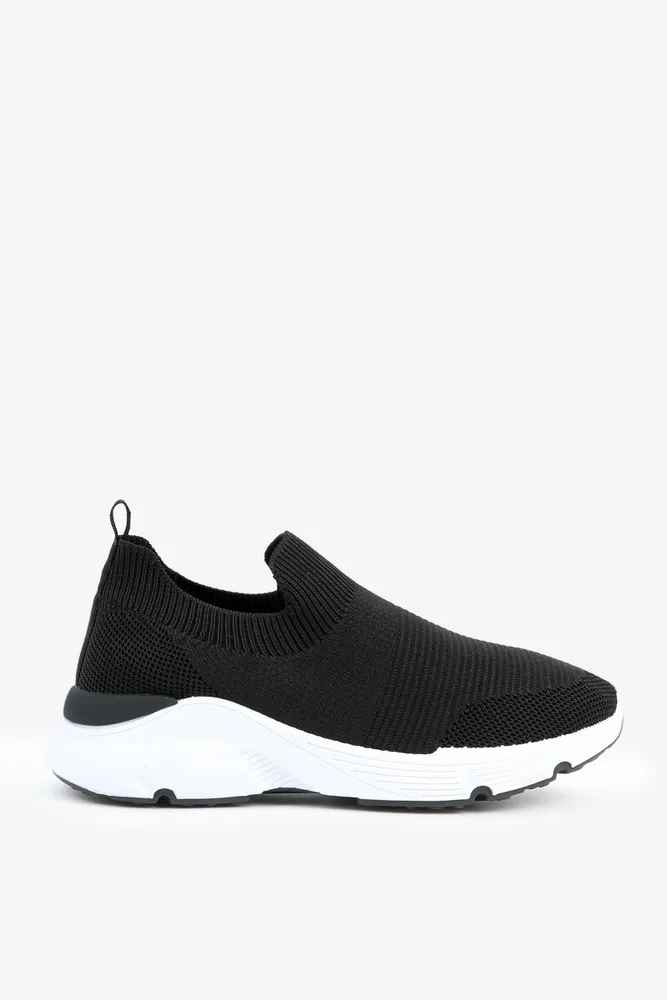 Ardene Slip On Sock Sneakers in Black Size Rubber St. Vital