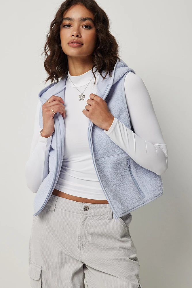 Sherpa hooded vest store