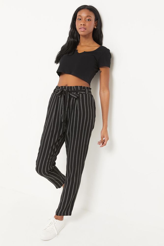 Pantalon taille shop plissée avec ceinture
