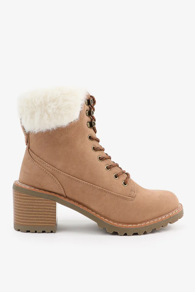 Ardene winter boots on sale