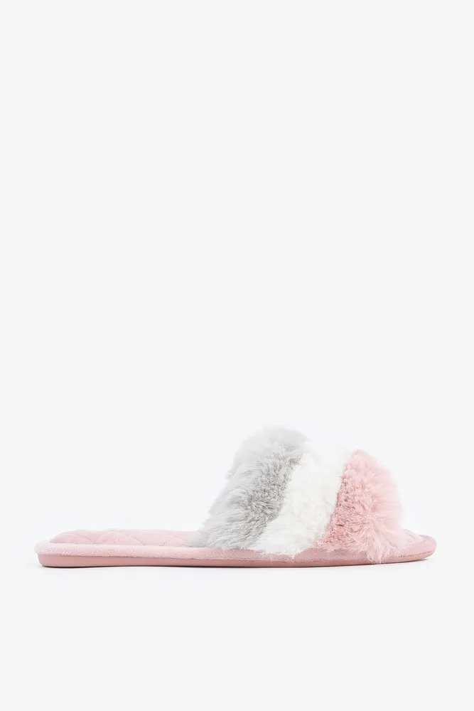 Fluffy slides pink sale