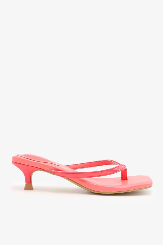 Hot pink hotsell kitten heel sandals