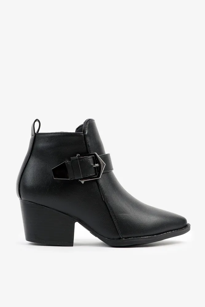 Ardene cowboy on sale boots