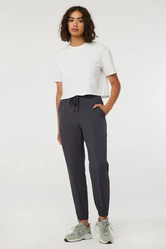 Ardene Smooth Stretch Joggers in Grey Size Polyester Spandex