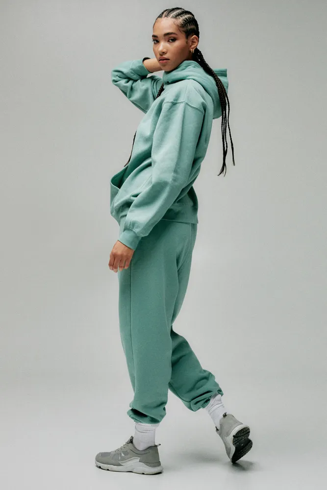 Baggy sweatpants online with elastic ankles
