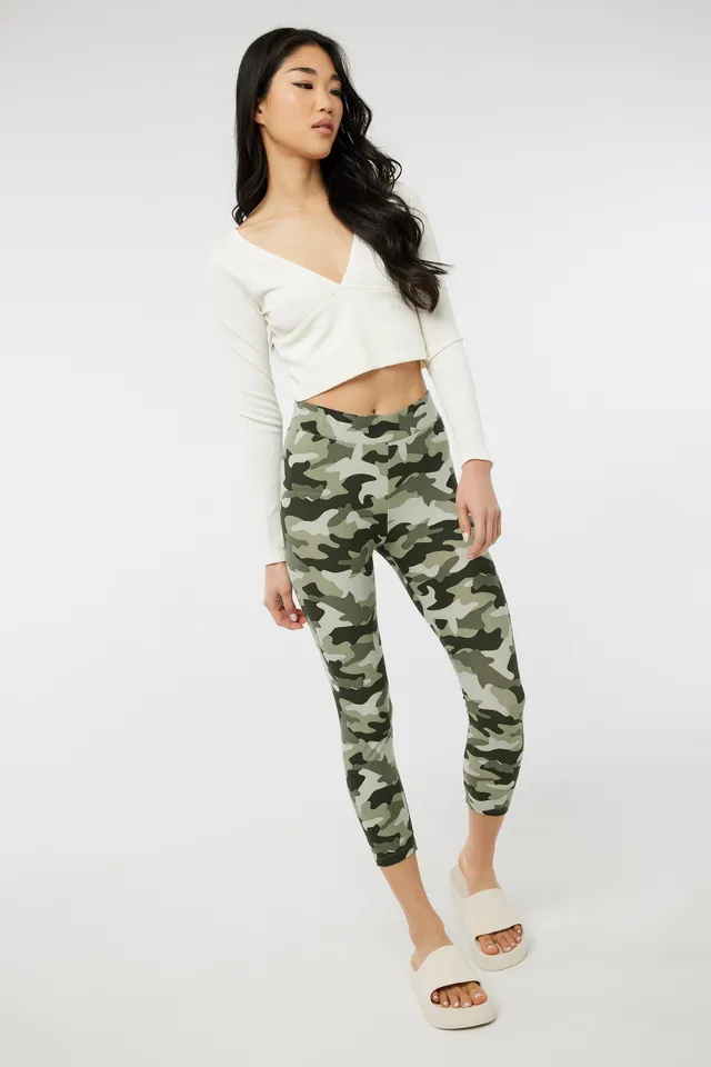 Forever 21 cheap camo leggings