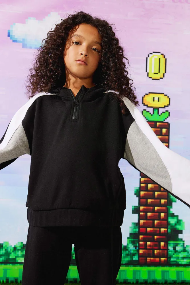 Ardene Kids Colorblock Half Zip Hoodie in Black Size Polyester