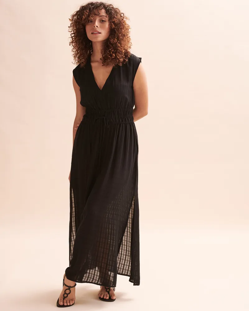 Short sleeve hot sale plunge dress