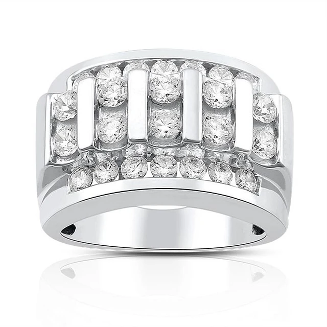 DAN 1/3 CTW Natural Diamond Ring in 10KT White Gold