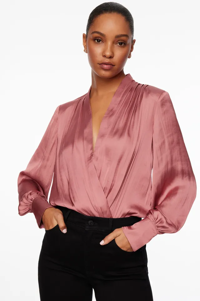Dynamite clothing top