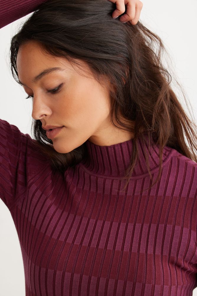 Dynamite turtleneck discount