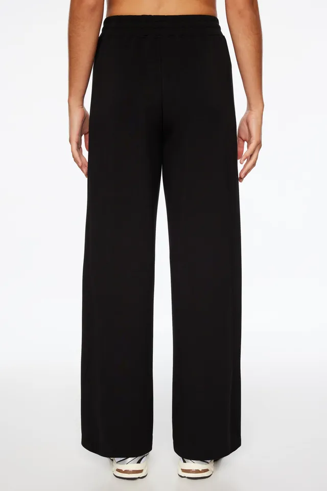 Lululemon athletica Scuba Mid Rise Wide Leg Pant Full Length