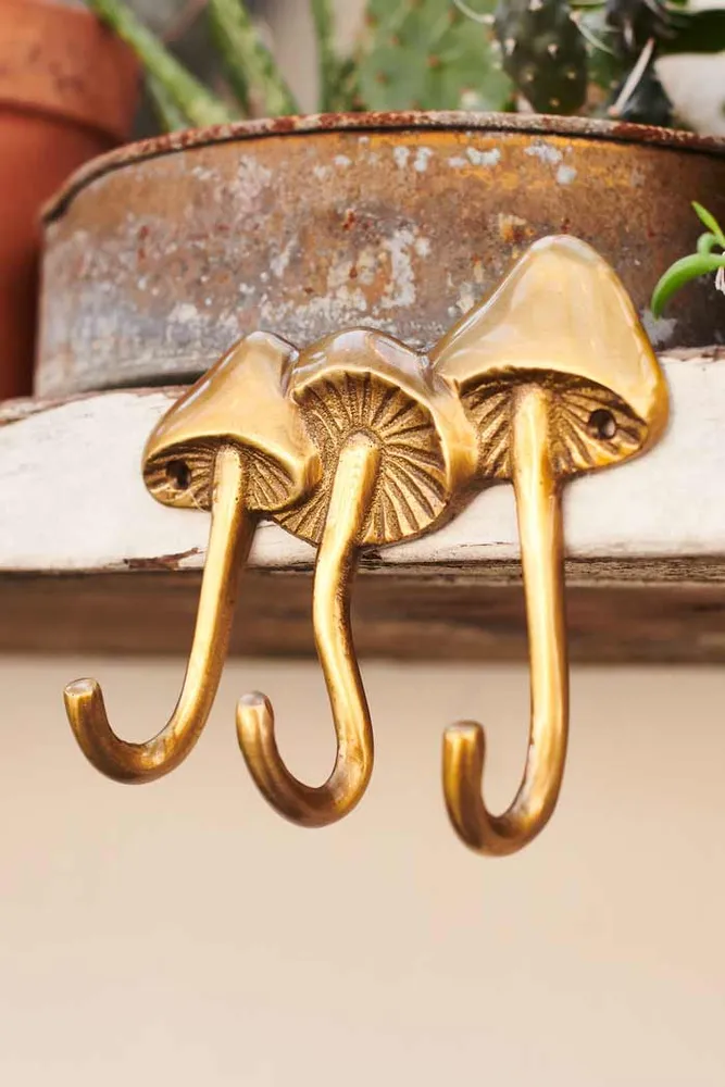 Mushroom wall hook shop