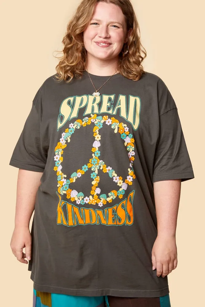 Spread best sale tee shirt