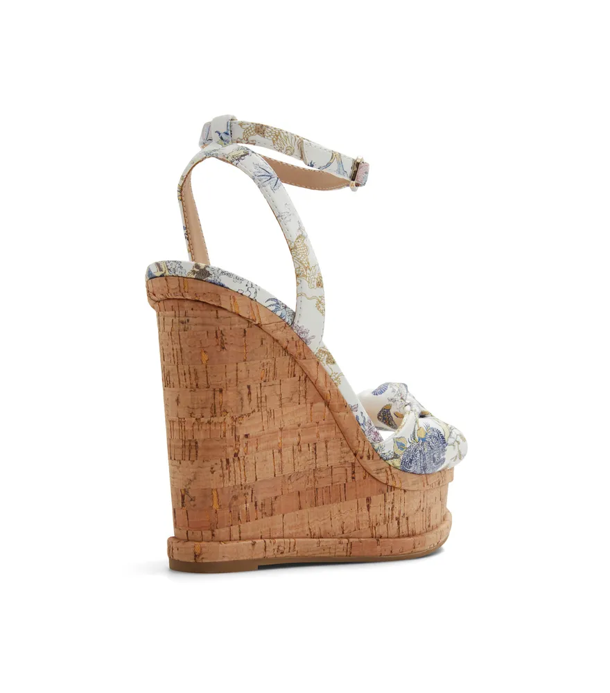 Sandalias palacio on sale de hierro
