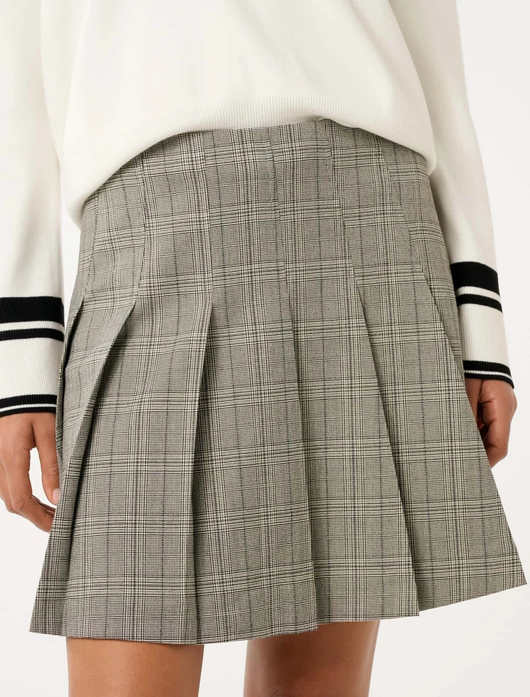 EverNew Montana Pleated Mini Skirt | Upper Canada Mall