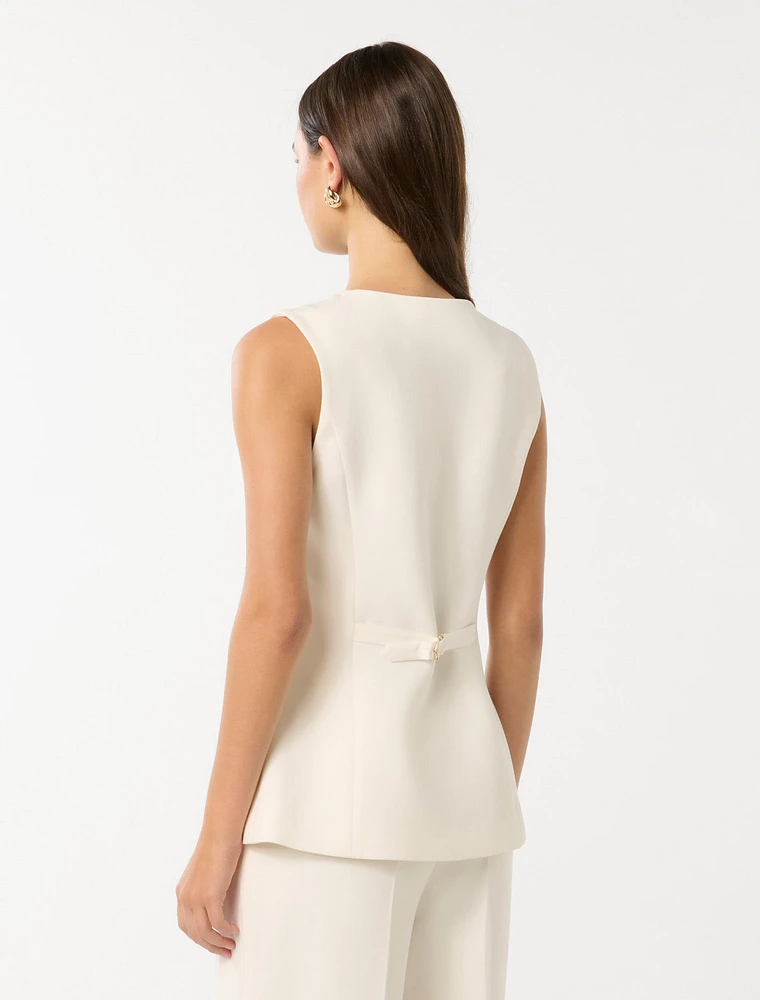 enof pear skin vest ecru 新品未使用 enof pear skin vest ecru 新品未使用 - メルカリ