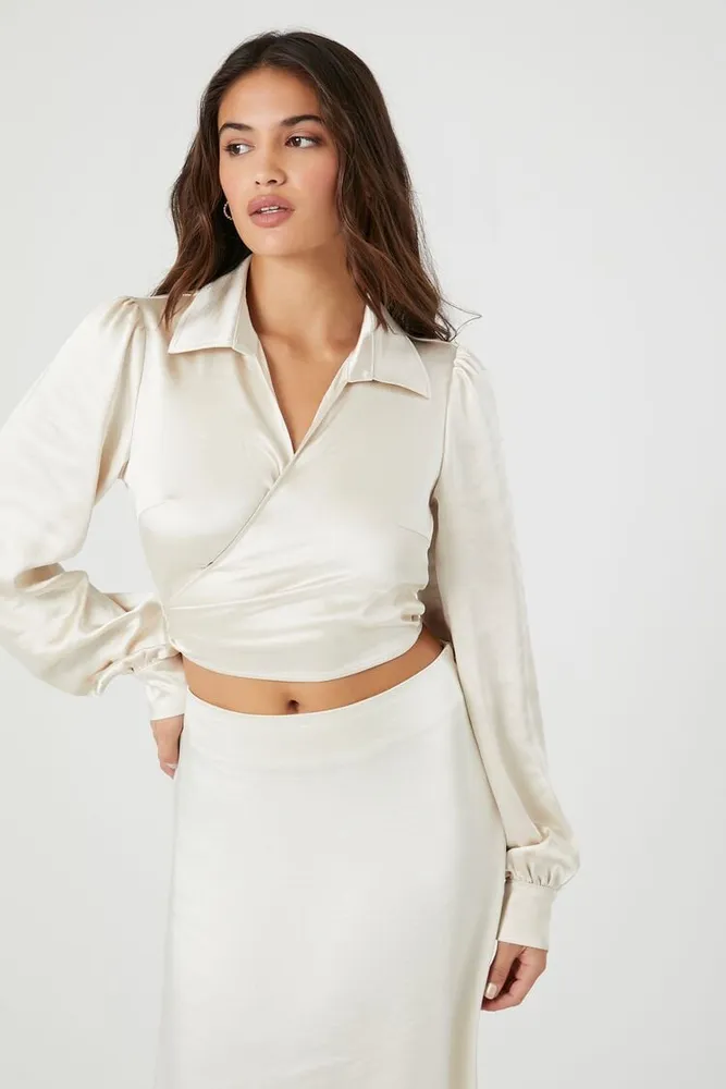 Forever 21 Women s Satin Wrap Crop Top in Cream Large