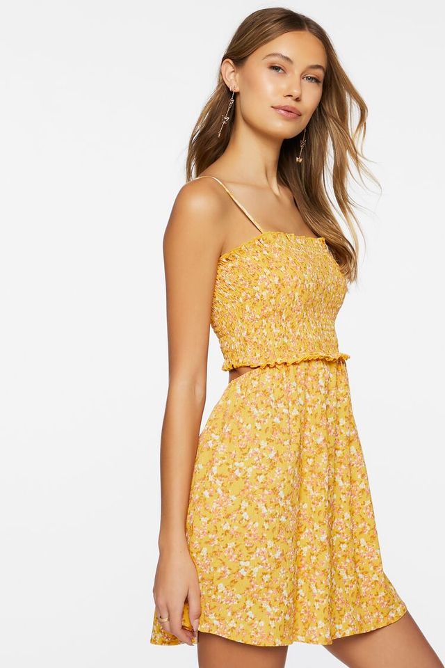 Forever 21 Women s Ditsy Floral Smocked Mini Dress in Yellow Large