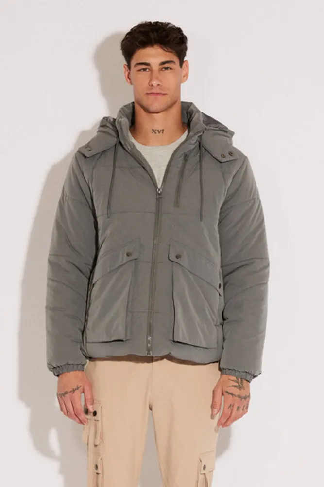 Forever 21 Men Hooded Puffer Jacket in Grey XXL Vancouver Mall