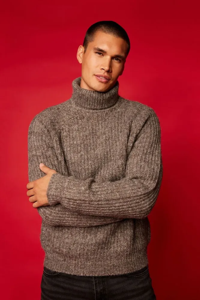 Forever 21 top turtleneck men