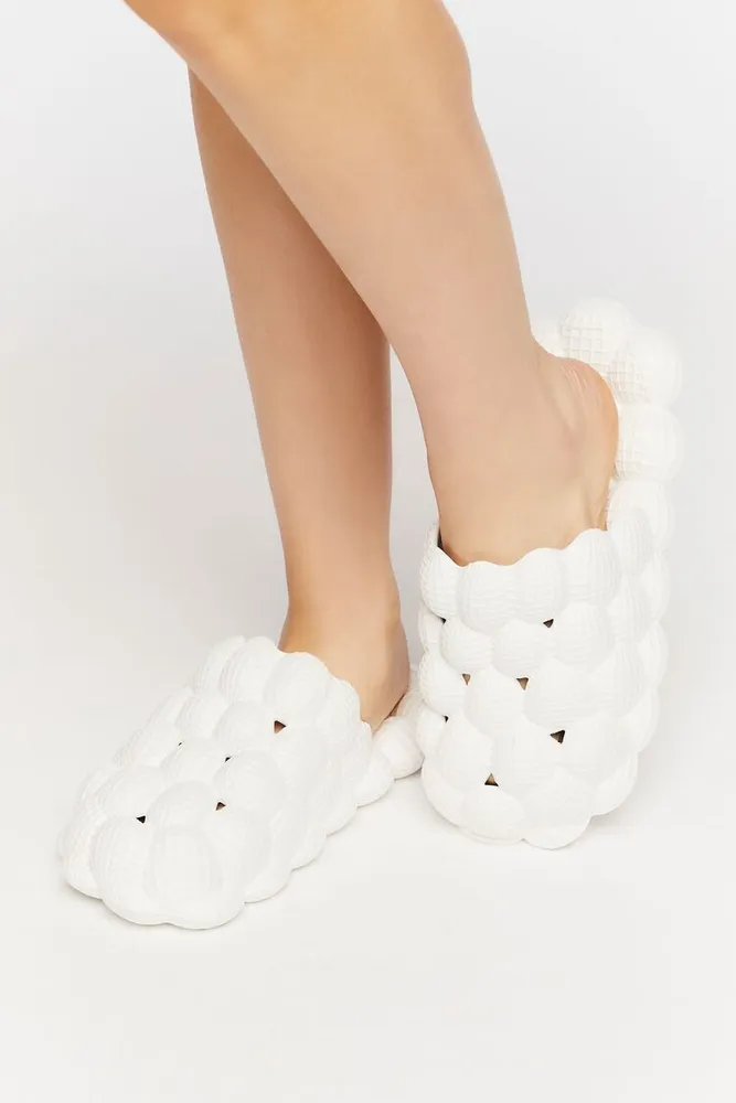 Forever 21 Women s Textured Bubble Mules in White 10
