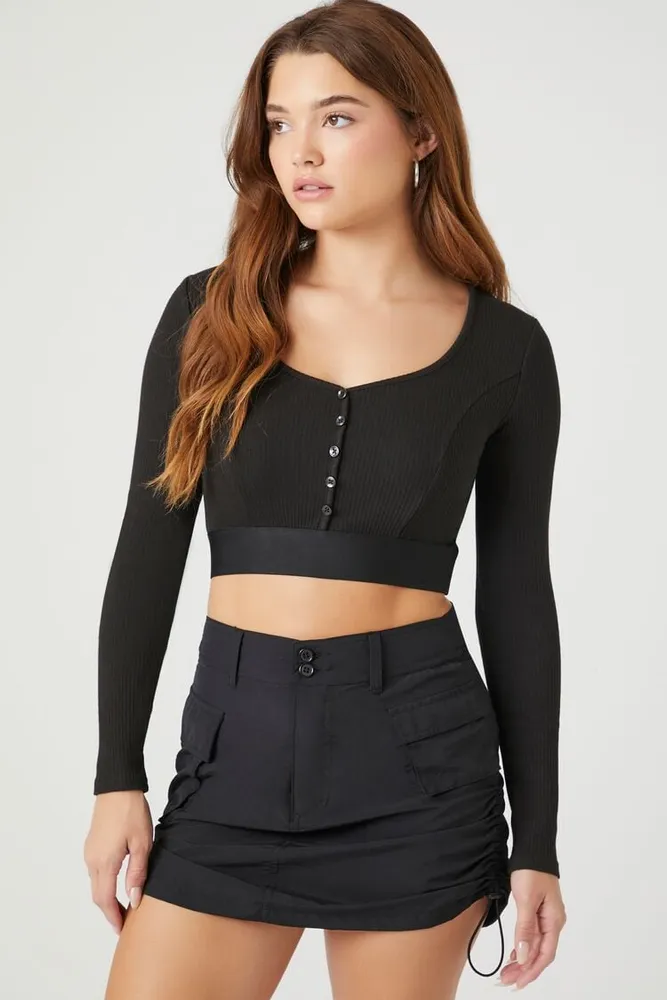Button front crop discount top forever 21
