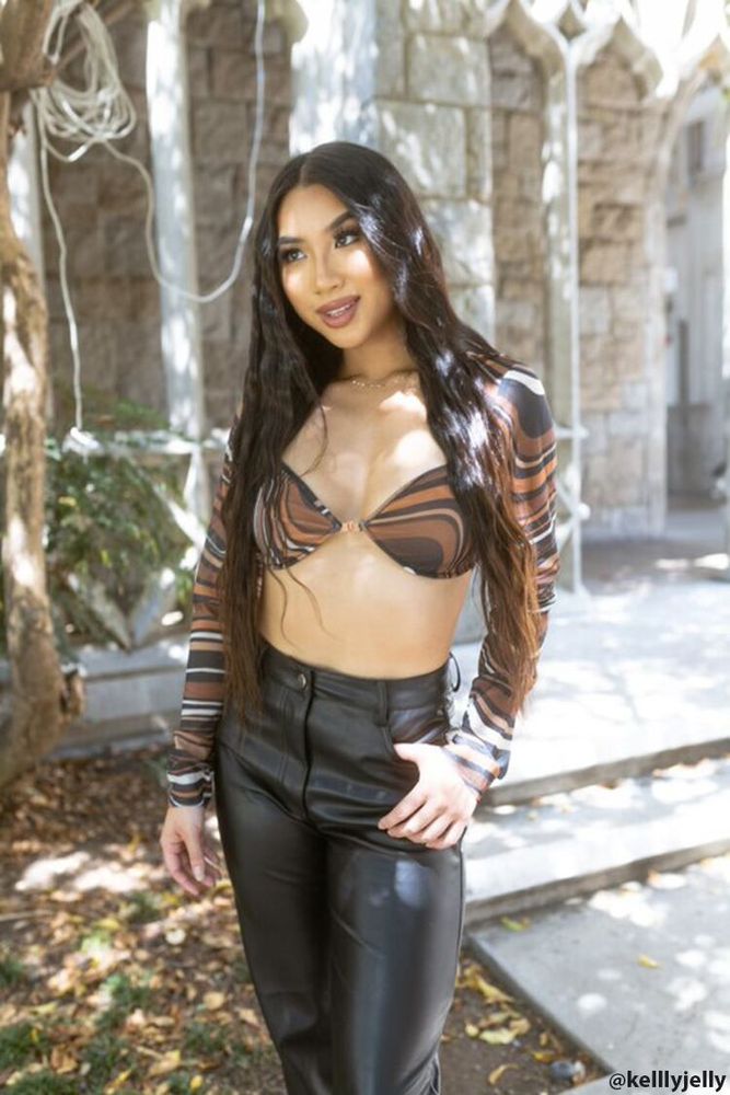 Forever 21 Women s Marble Print Mesh Crop Top in Brown Small