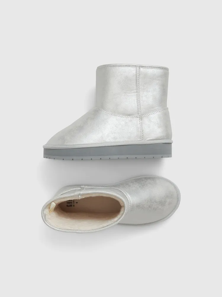 Gap metallic shop boots